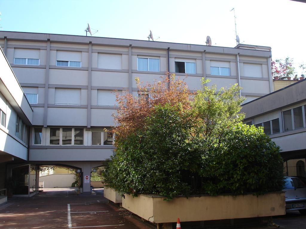 Augustus Hotel Biella Exterior foto